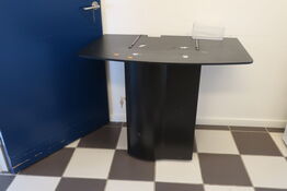 Bord til kaffeautomat