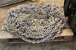 100 meter galvaniseret kæde.