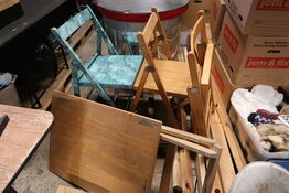 3 stk. klapstole samt klapbord