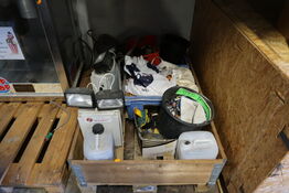 Palle med div. Lamper m.m.