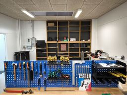 Værktøj på bagplade