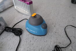 Mini Vortex Mixer IKA V 1 S000