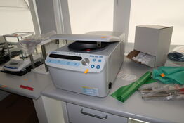 Microcentrifuge VWR Micro Star 30R