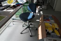 Laboratoriestol VELA MEDICAL CHAIRS