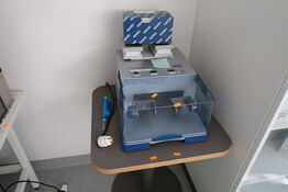 Tissue Homogenizer QIAGEN TissueLyser II