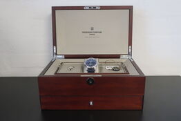 Herreur FREDERIQUE CONSTANT Manufacture Moonphase 40 mm.  
