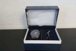 Herreur samt armbånd MASERATI Traguardo 45 mm. 