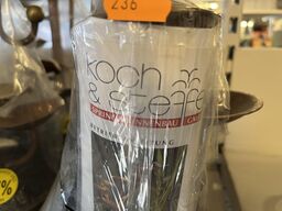 Pumpe med tre skåle