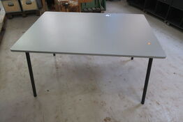 klapsammen bord FOUR DESIGN 