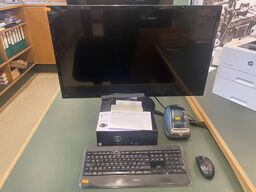 Skærm PHILIPS, tastatur LOGITECH, labelprinter DYMO 400