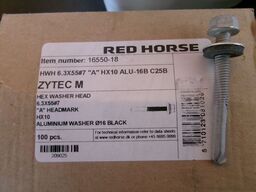 Ca. 180 stk. selvskærende skruer