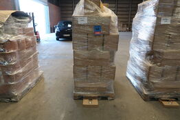 3744  stk. 2042/6,5 Fyrfadsstage klar Ø 6,5 H 4,7 cm - Varenummer: 516380