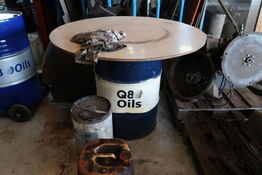 Arbejdsbord med indhold