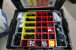 Sortimentskasse med indhold