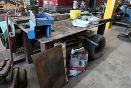 Svejsebord med indhold