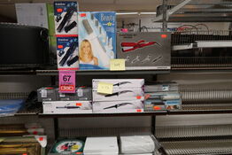 Tøm 3 hylder for indhold 