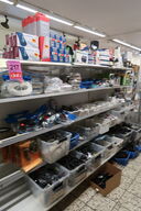 3 fag med stort parti elektronik