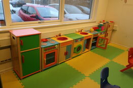 Legekøkken m.v. samt disk