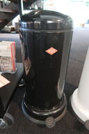 Pedalspand Baseboy sort 20 ltr Wesco (Udstillingsmodel)