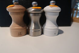 3 stk. salt-/peberkværne PEUGEOT