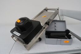 Mandolinjern m/slæde inkl. div. skæreblade APS (Udstillingsmodel)