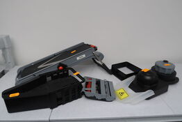 Mandolinjern DE BUYER samt div. dele til mandolinjern