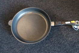 Stegepande m/aftagelig håndtag 280 mm AMT - WORLDS BEST PAN (Udstillingsmodel)