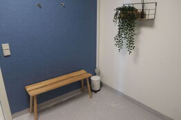 Skammel / skraldespand / planter m.m.