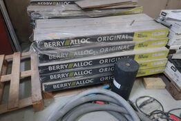 1 pll. BERRY ALLOC Chicago Elm (ca. 21 pk.)