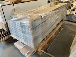 1 Palle med Berry Alloc Gulv brædder og lister