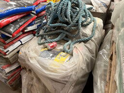 2 Palle med Bla. Sprøjte Beton og Betonmørtel