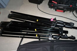 Div. Stativer bl.a. MANFROTTA 1005BAC