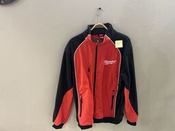 Milwaukee Flis, Str L