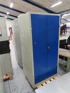 2 stk. værkstedskabe