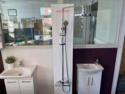 Stander med amature og brusere