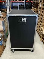 Flighcase / Transportkasse mål: 128 x 95 x 78 cm