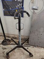 Stativer og værktøj.