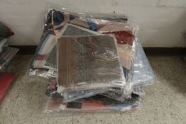 Ca. 100 stk. BitAvant tørklæder 