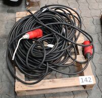 Ca 50 m 2,5x5 kraftkabel + 2 stk 32 A stik
