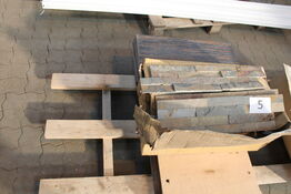 Ca 4,5 kasse granit fliser + 1-2 m2  30x60 klinker ubrugt