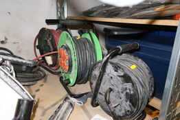 3 stk. kabeltromler samt forlængerledninger