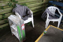 Trappetrin JUMBO samt plastikhavestole