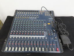 Mixer YAMAHA MG166CX