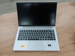 HP EliteBook 645 G9/AMD Ryzen 5 5625U/16 GB/256 GB NVMe