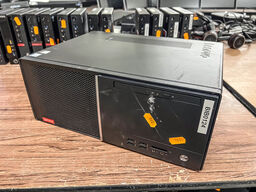 LENOVO V520/Intel i7-7400/8 GB/256 GB SSD
