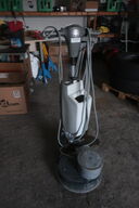 Gulvmaskine NILFISK SD 400