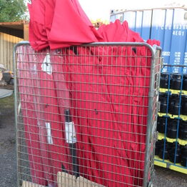 Effekter fra Eventbureau *Del 8 - kabeltromler, stole, udklædning, bestik m.m. - Sorø