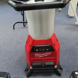 Værktøj (nyt) MILWAUKEE, DEWALT, MAKITA, BOSCH, FESTOOL mv.