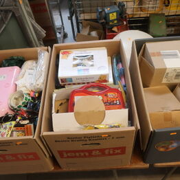 Overskud fra Legetøjsbutik - del 3 - Sorø (MOMSFRI)