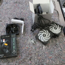 Lots på Returvarer fra netbutik del 1 *Køkkenudstyr, Elektronik & IT m.v.* - Sorø